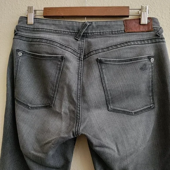 DL1961 Amanda Skinny Jeans Zurich 4 Way Stretch Size 28 - Picture 7 of 15